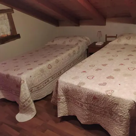 Grazioso Appartamento Di Montagna In Centro Valle Pontey
