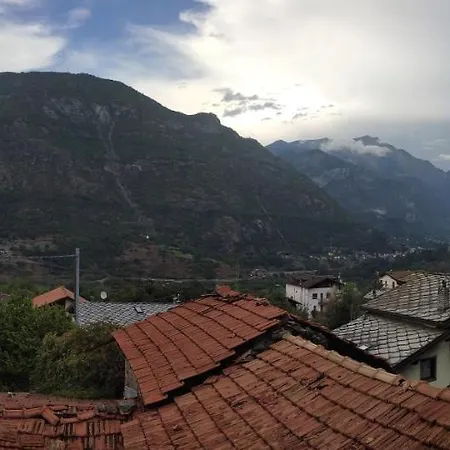 Grazioso Appartamento Di Montagna In Centro Valle * Pontey